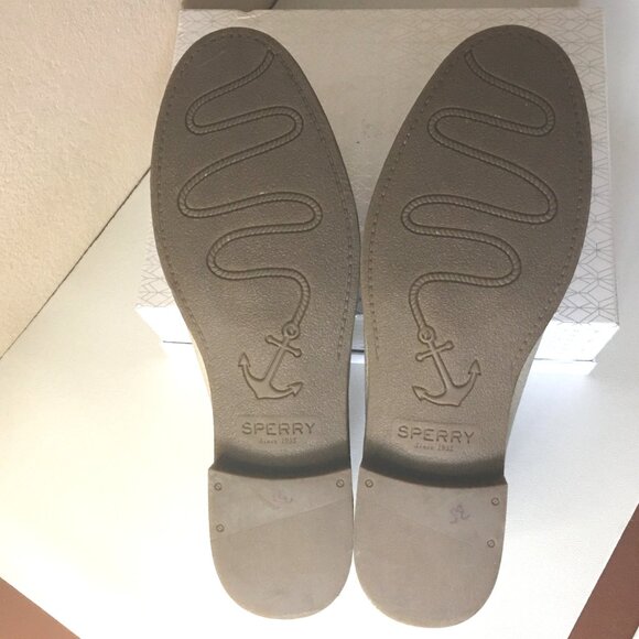 SPERRY Platinum Metallic Slip-On Topsiders · ﹏𓊝﹏☼⋆. - Picture 10 of 14